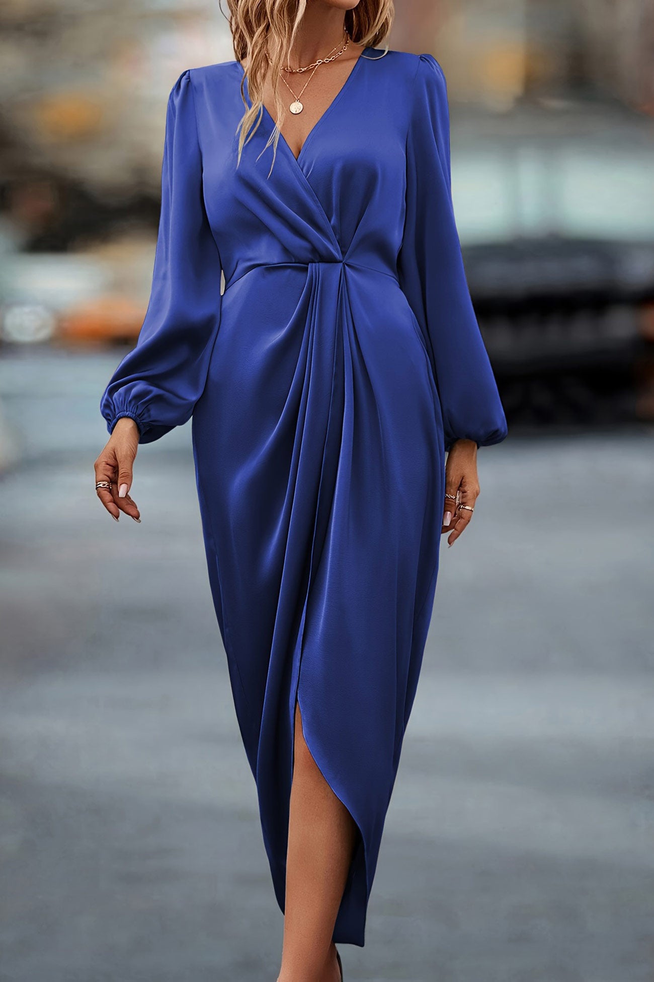 Sophisticated Dress with a Clean Classic Look