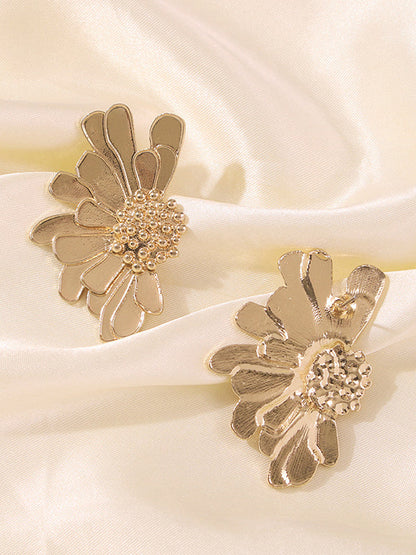 Elegantly Styled Garment for Everyday Wear