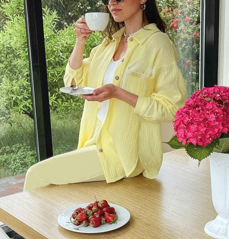 Sophisticated Garment with a Clean Classic Look