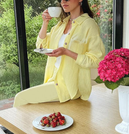 Sophisticated Garment with a Clean Classic Look
