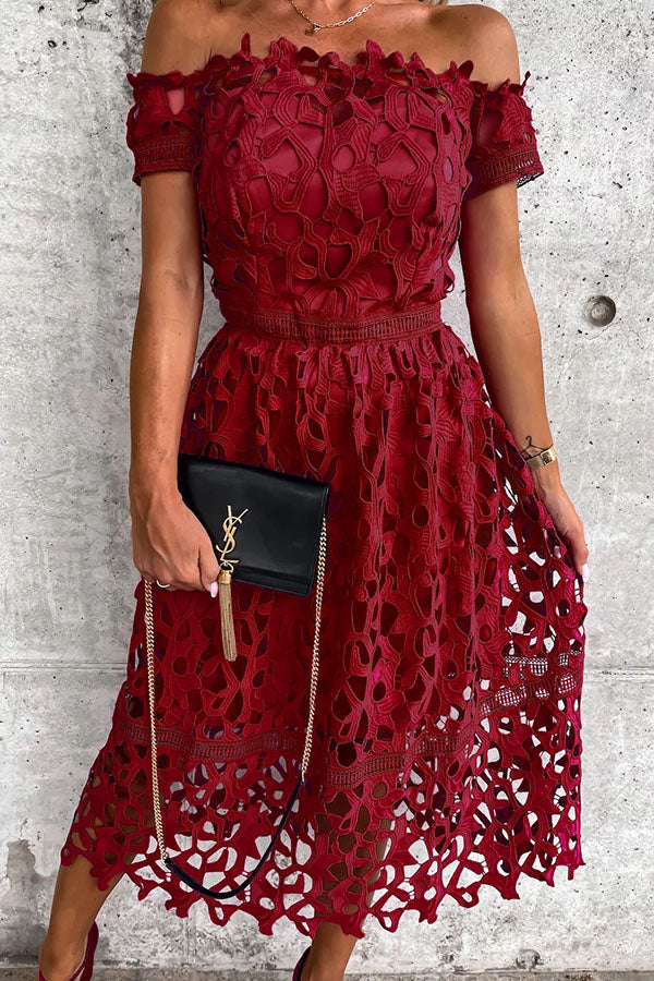 Classic Vintage & Enduringly Stylish Dress