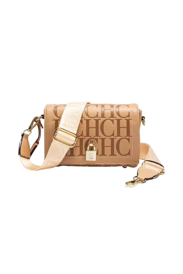 Elegantly Styled Bag for Everyday Wear