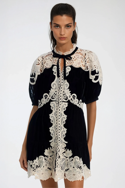 Classic Vintage Dress with a Flattering Fit