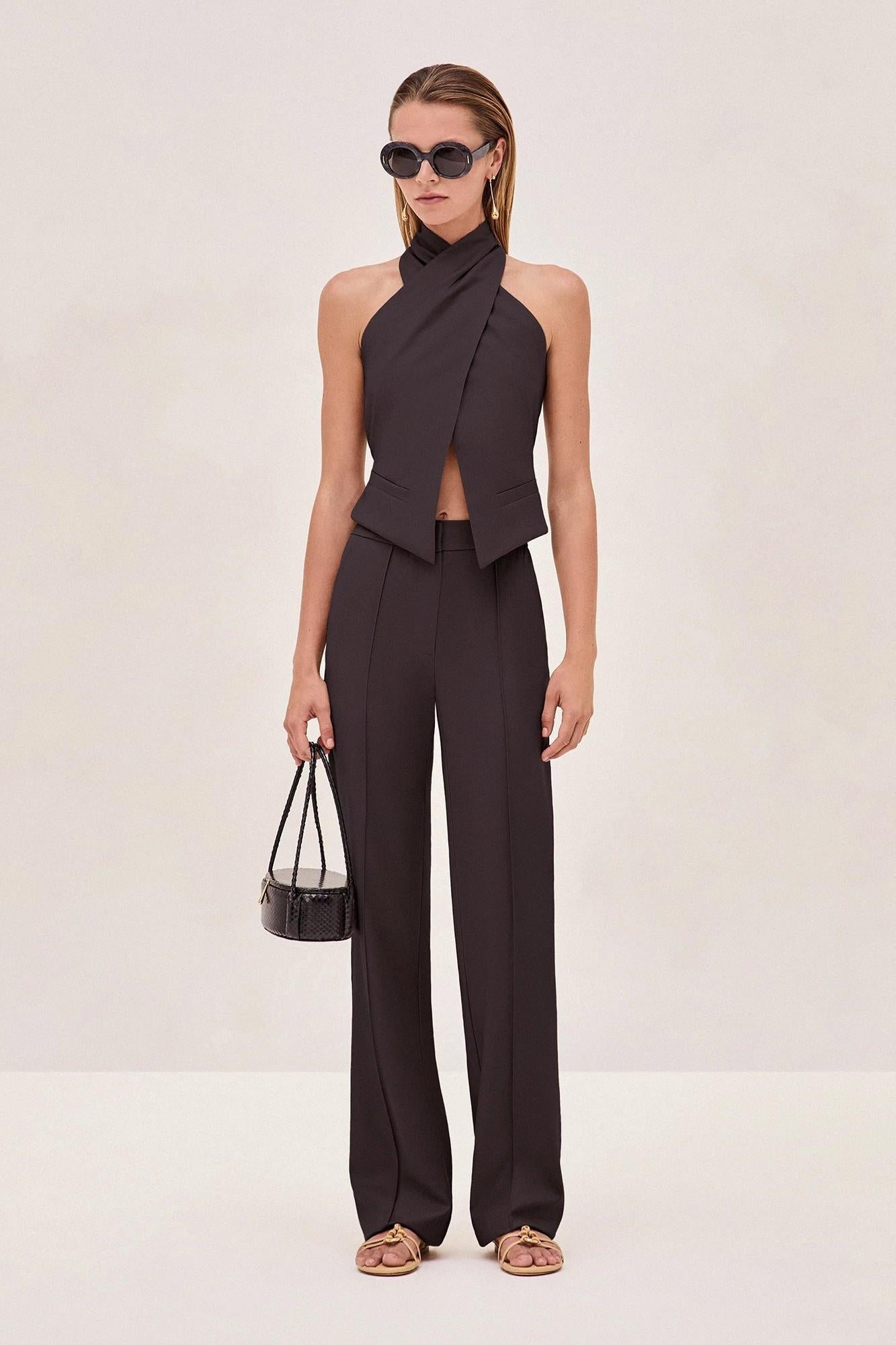 A Vintage Style Top with Delicate Timeless Details