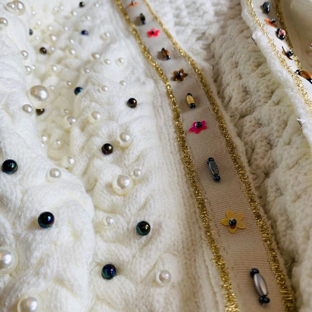 Elegantly Styled Cardigan for Everyday Wear
