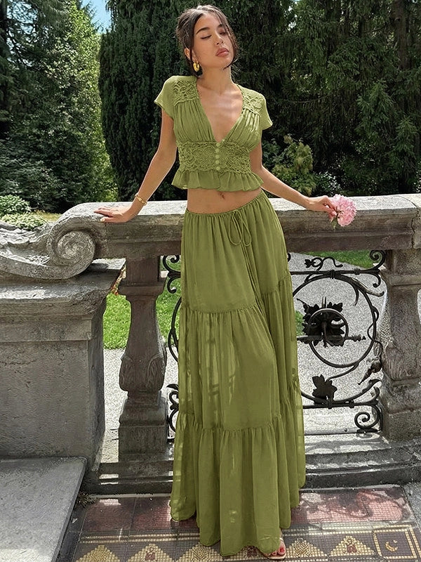 Classic Vintage Garment with a Flattering Fit