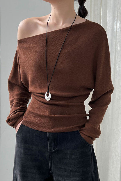 A Vintage Style Top with Delicate Timeless Details