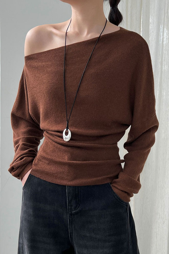 A Vintage Style Top with Delicate Timeless Details