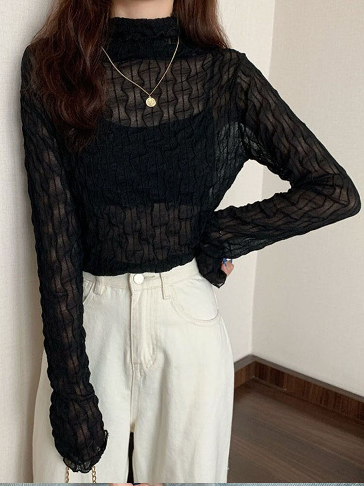 Beautifully Crafted T-Shirt in a Classic Style