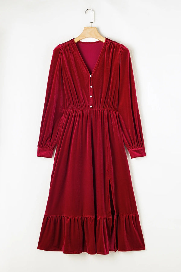 Sophisticated Dress with a Clean Classic Look