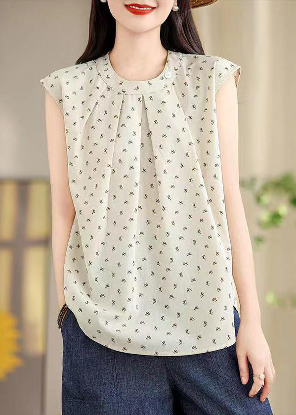 A Vintage Style Top with Delicate Timeless Details