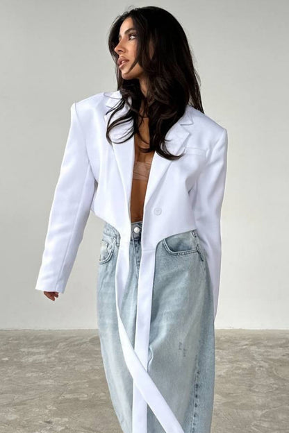 Well Tailored Garment with a Graceful Silhouette