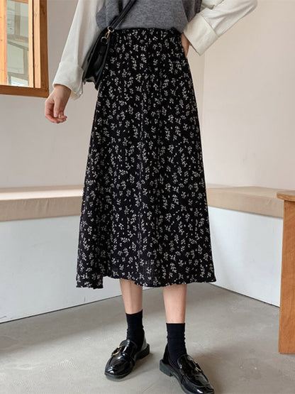 Gracefully Styled Garment for Any Occasion