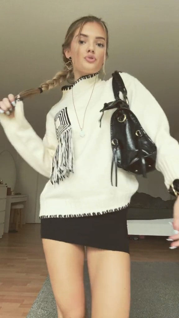 Elegantly Styled Sweater for Everyday Wear
