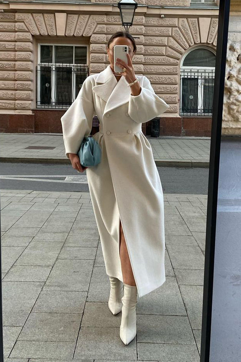 Beautifully Crafted Coat in a Classic Style