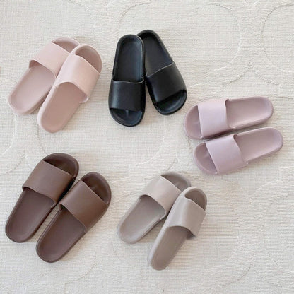 Classic Vintage Sandals with a Flattering Fit