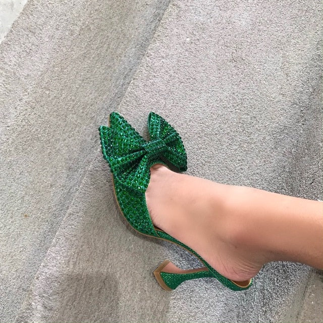 Classic Vintage Heels with a Flattering Fit