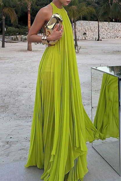 Beautifully Crafted Garment in a Classic Style