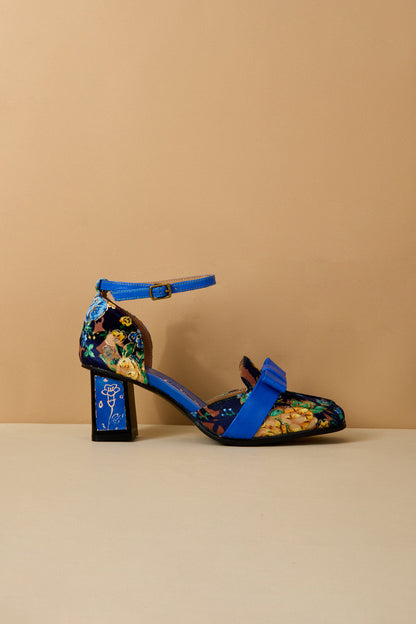 A Vintage Style Heels with Delicate Timeless Details
