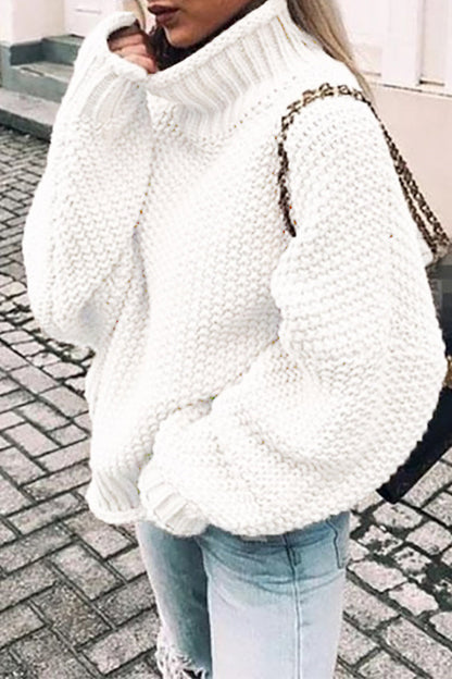 Well Tailored Sweater with a Graceful Silhouette