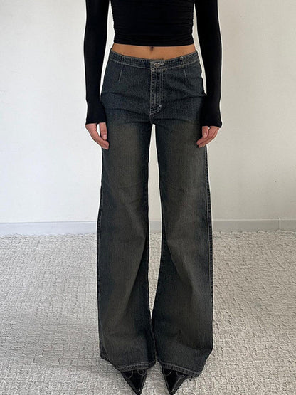Well Tailored Garment with a Graceful Silhouette