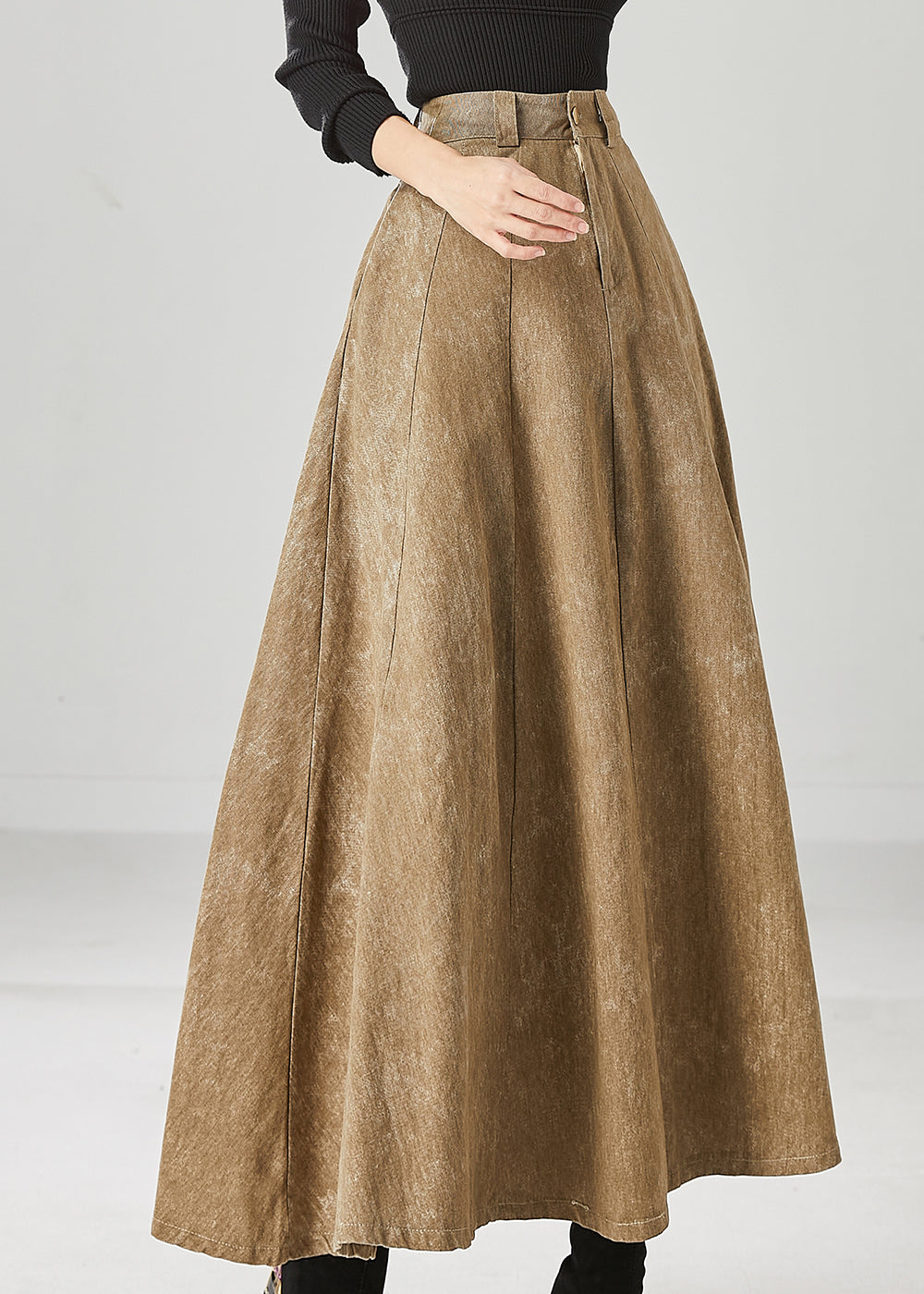 Gracefully Styled Garment for Any Occasion