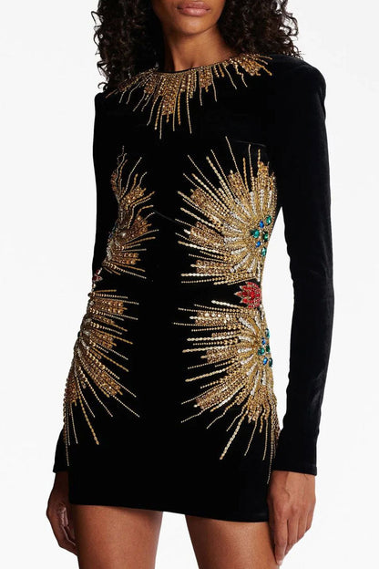 Beautifully Crafted Dress in a Classic Style