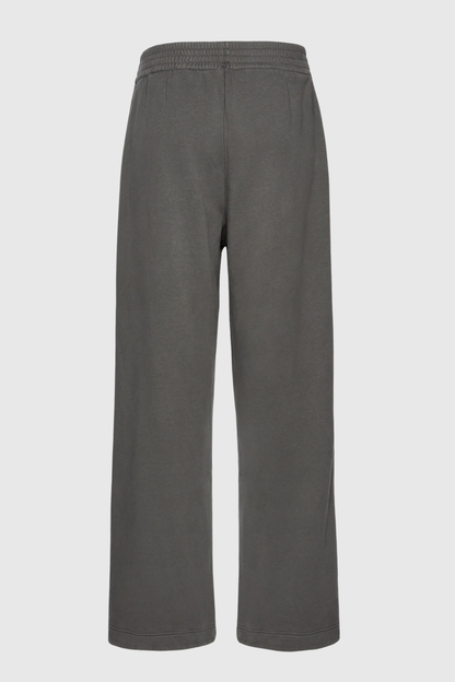 Sophisticated Pants with a Clean Classic Look