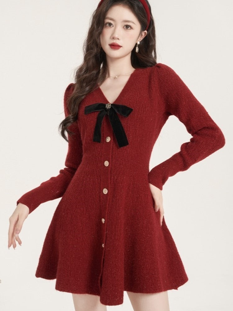 Effortlessly Elegant Dress with a Timeless Design
