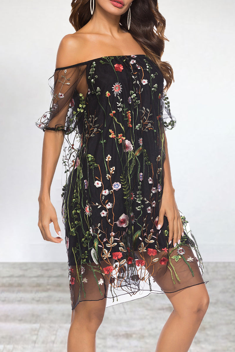 Well Tailored Dress with a Graceful Silhouette