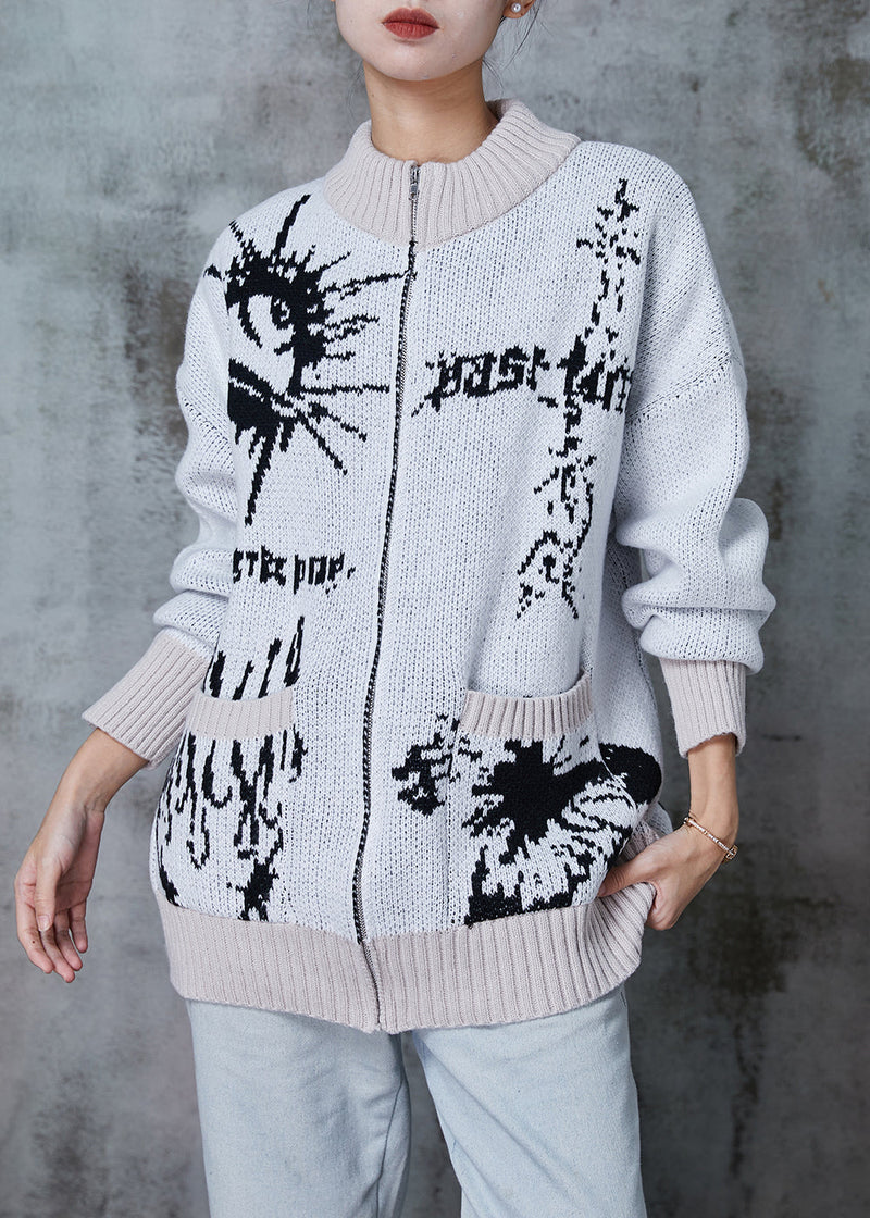 Classic Vintage Cardigan with a Flattering Fit