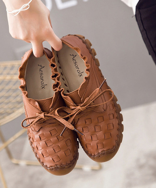 Classic Vintage Shoes with a Flattering Fit