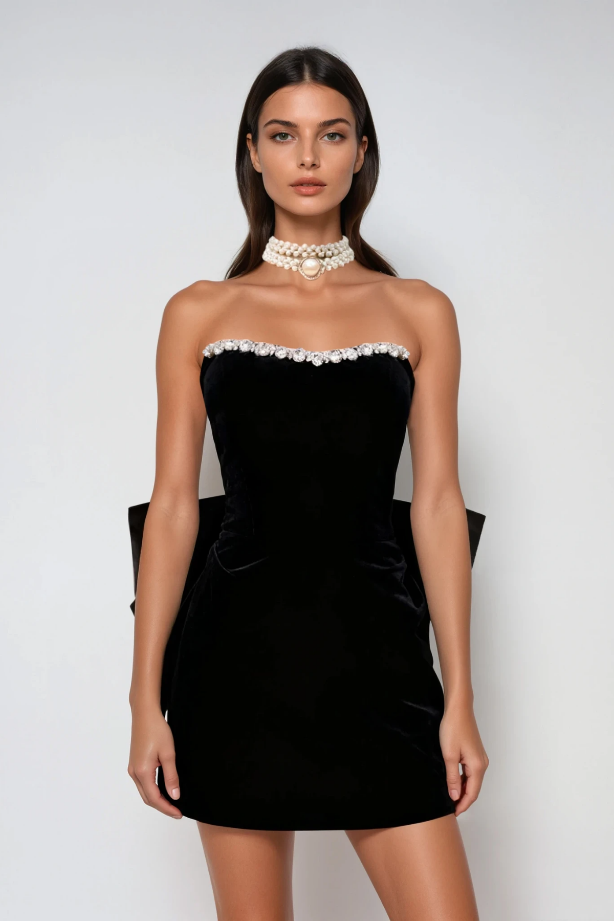 Beautifully Crafted Dress in a Classic Style