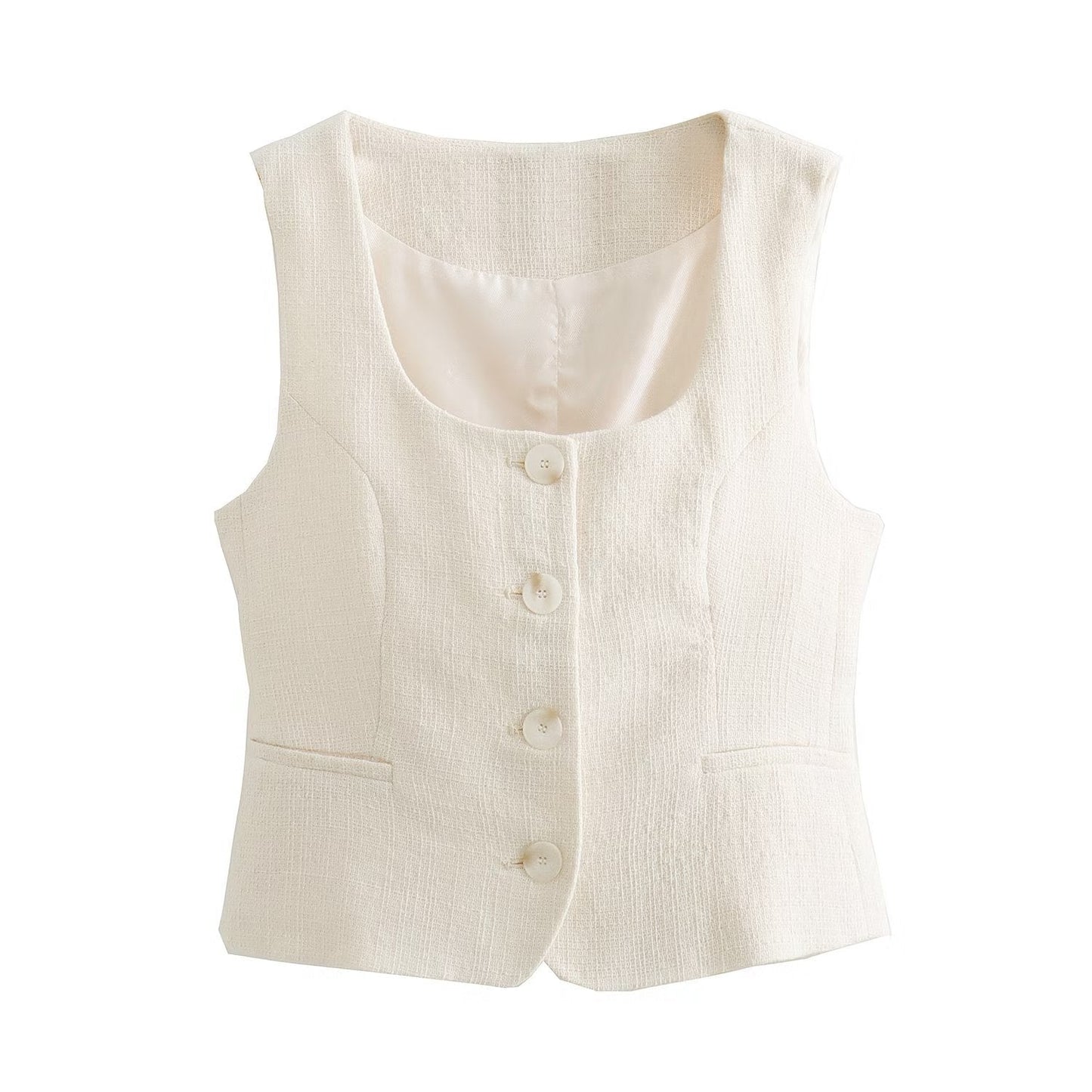 Well Tailored Top with a Graceful Silhouette