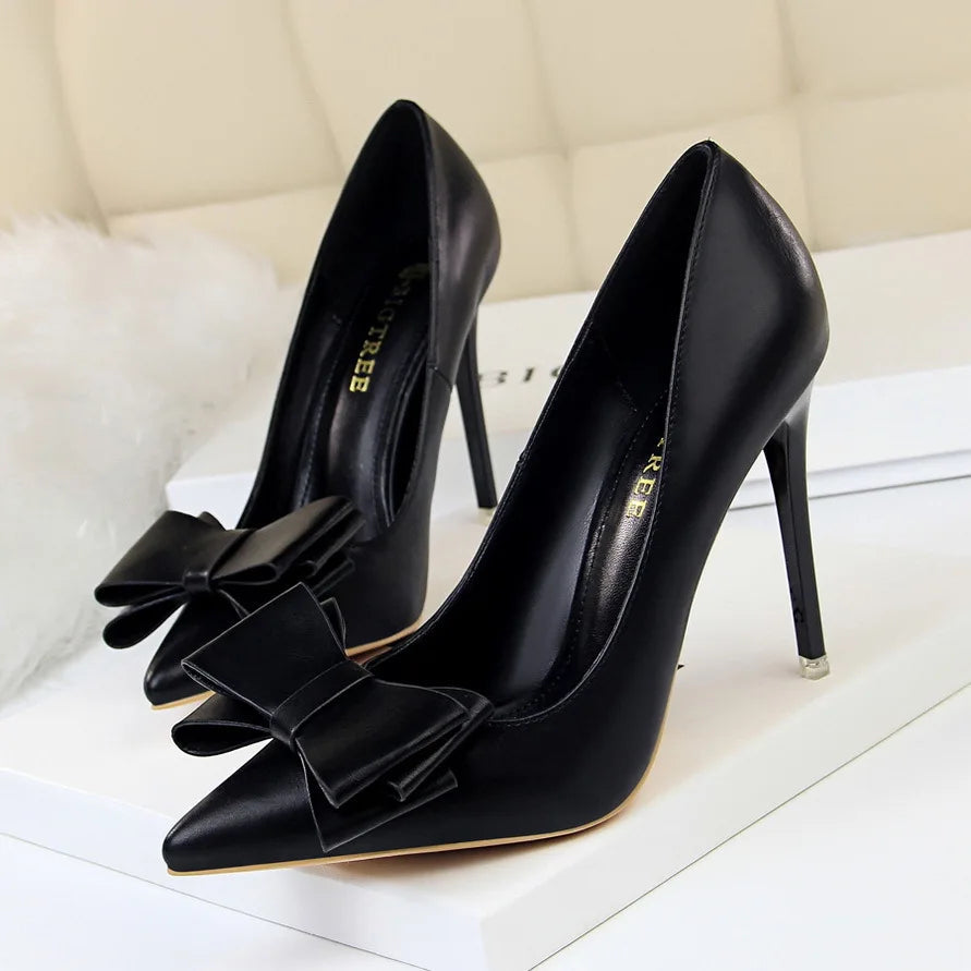 Elegantly Styled Heels for Everyday Wear