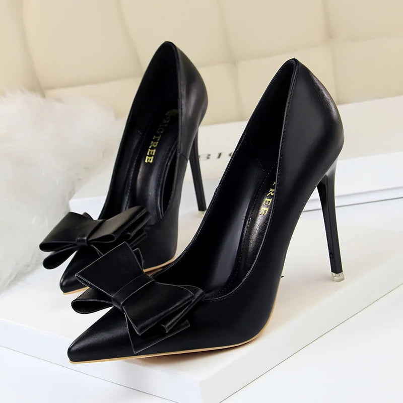 Elegantly Styled Heels for Everyday Wear
