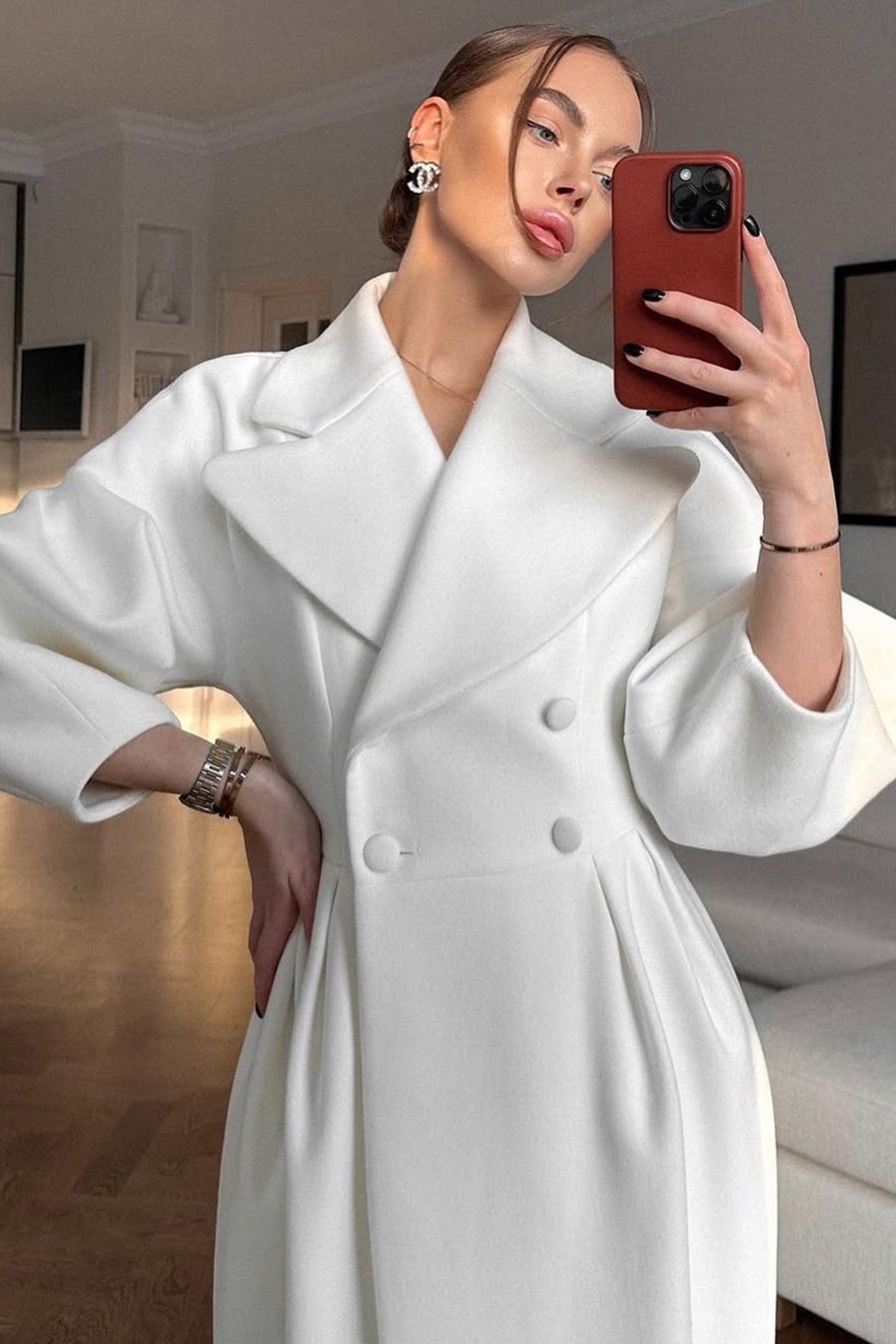 Beautifully Crafted Coat in a Classic Style
