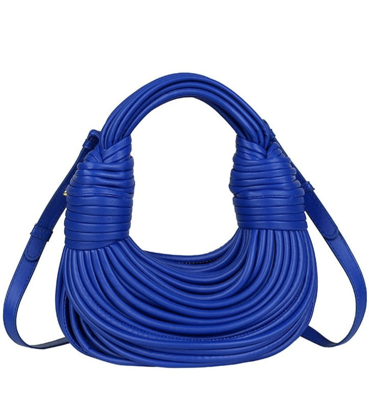 Gracefully Styled Bag for Any Occasion