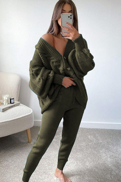 Gracefully Styled Cardigan for Any Occasion
