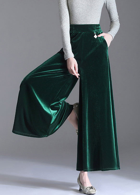 Classic Vintage Pants with a Flattering Fit