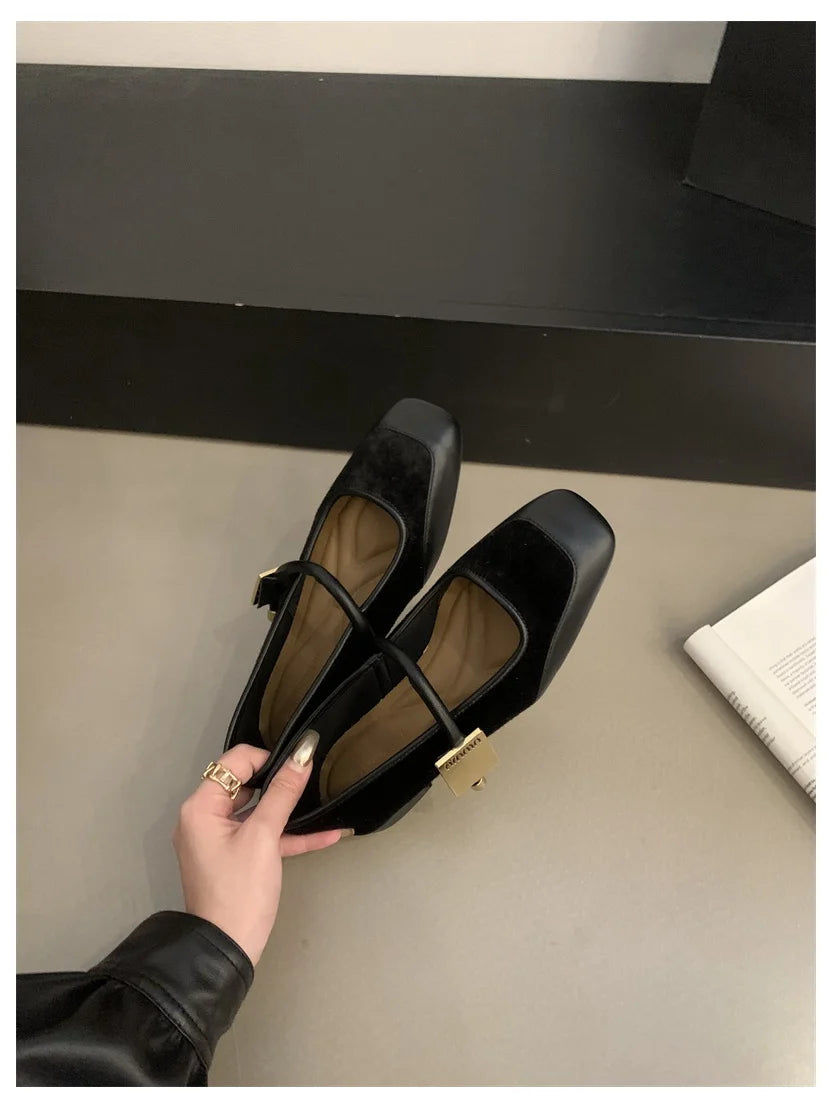 Polished Garment with an Effortless Classic Look