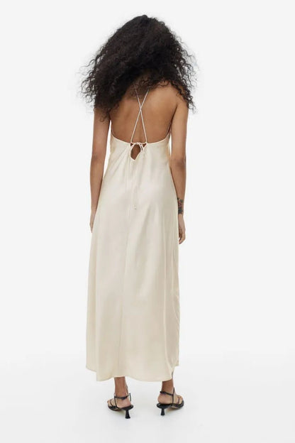 Beautifully Crafted Garment in a Classic Style