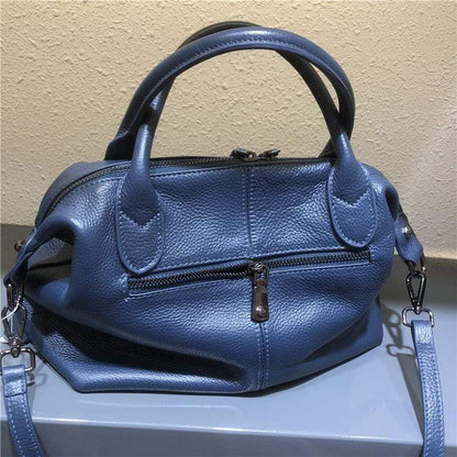 Sophisticated Bag with a Clean Classic Look