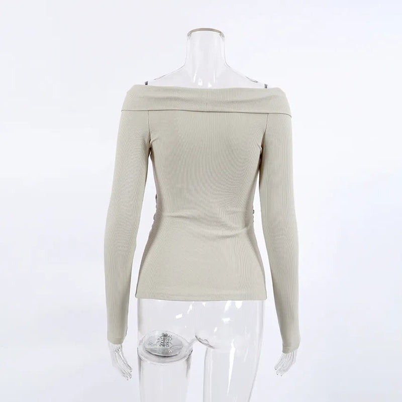 Classic Vintage Sweater with a Flattering Fit