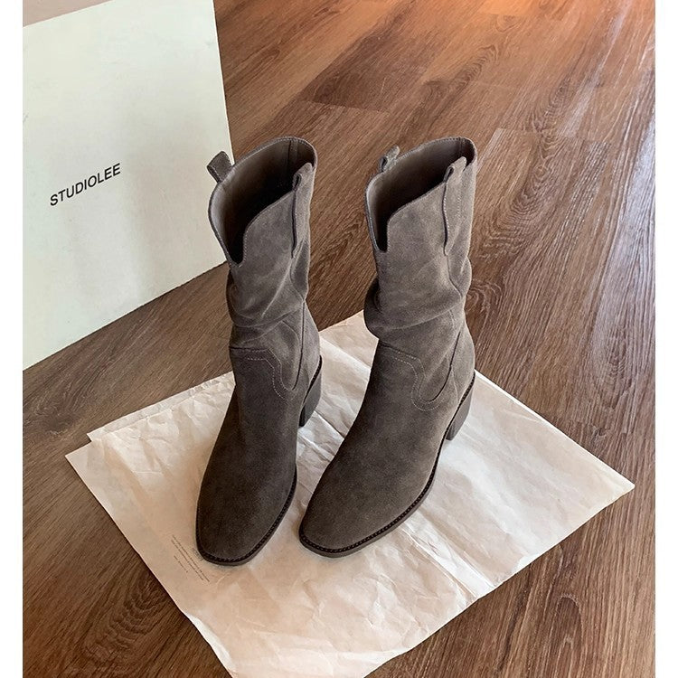 Sophisticated Boots with a Clean Classic Look