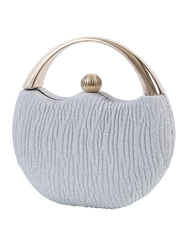 Gracefully Styled Bag for Any Occasion