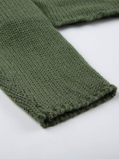 Classic Vintage Sweater with a Flattering Fit