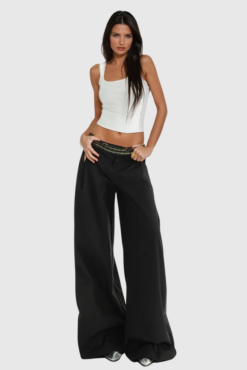 Effortlessly Elegant Pants with a Timeless Design