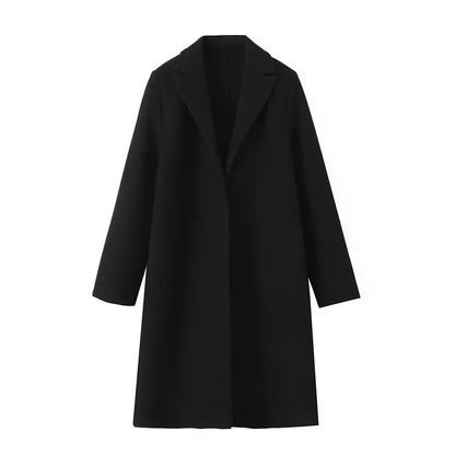 Gracefully Styled Coat for Any Occasion