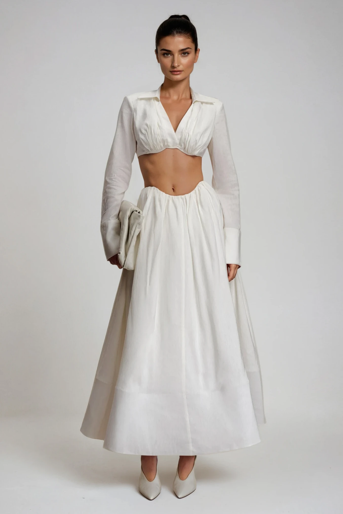 Effortlessly Elegant Garment with a Timeless Design